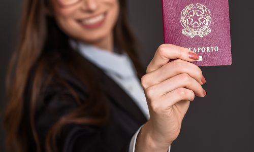 Passaporte italiano - direitos autorais